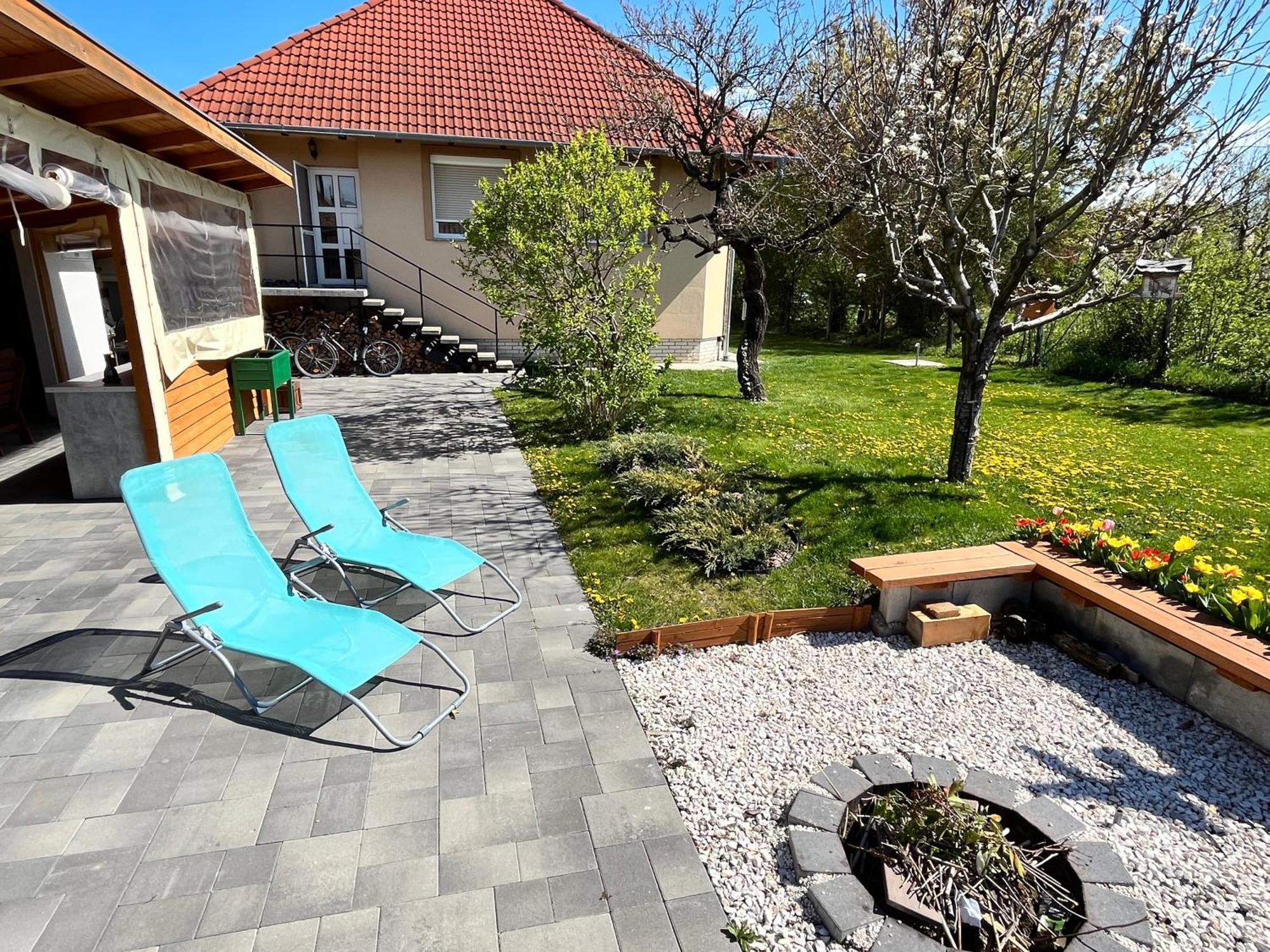 Negy Evszak Vendeghaz Appartement Nyúl